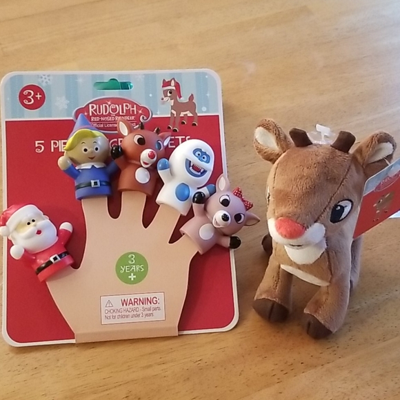NEW Rudolph Bundle! Finger Puppets and Plushie - Picture 2 of 8